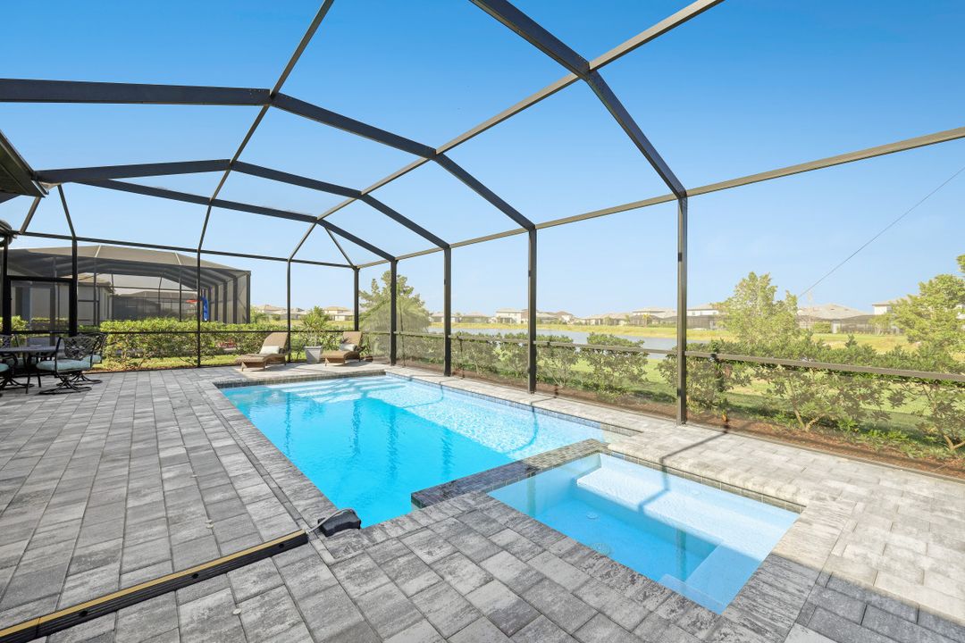 11591 Canopy Loop, Fort Myers, FL 33913