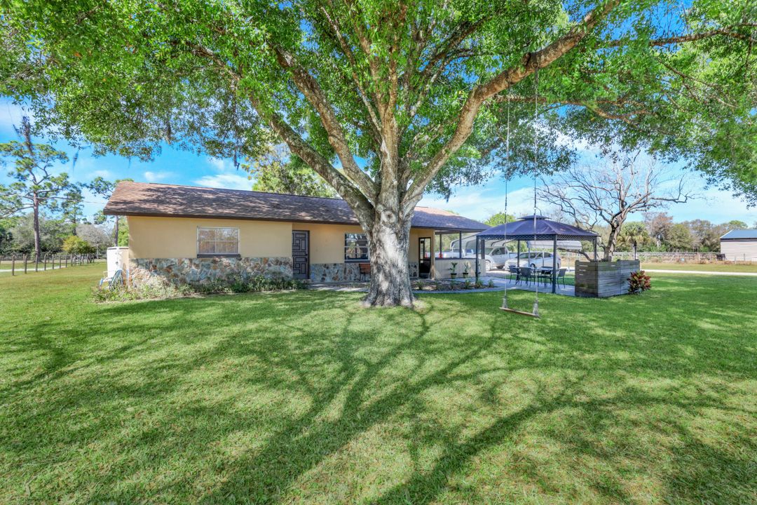 6440 Staley Farms Rd, Fort Myers, FL 33905