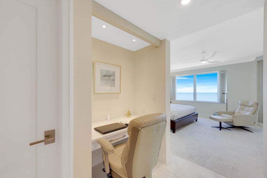 8171 Bay Colony Dr #1103, Naples, FL 34108