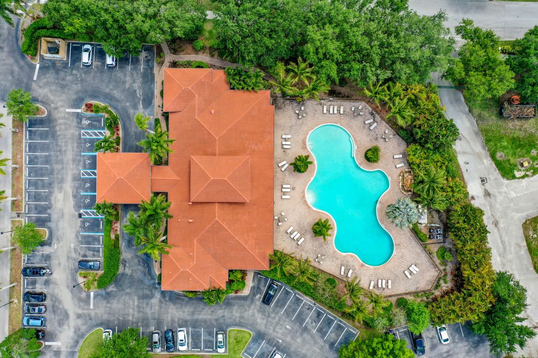 2108 Par Dr, Naples, FL 34120