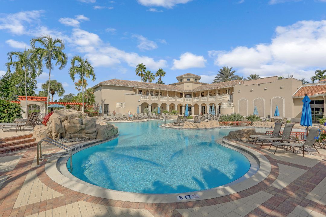 28433 Via Odanti Dr, Bonita Springs, FL 34135