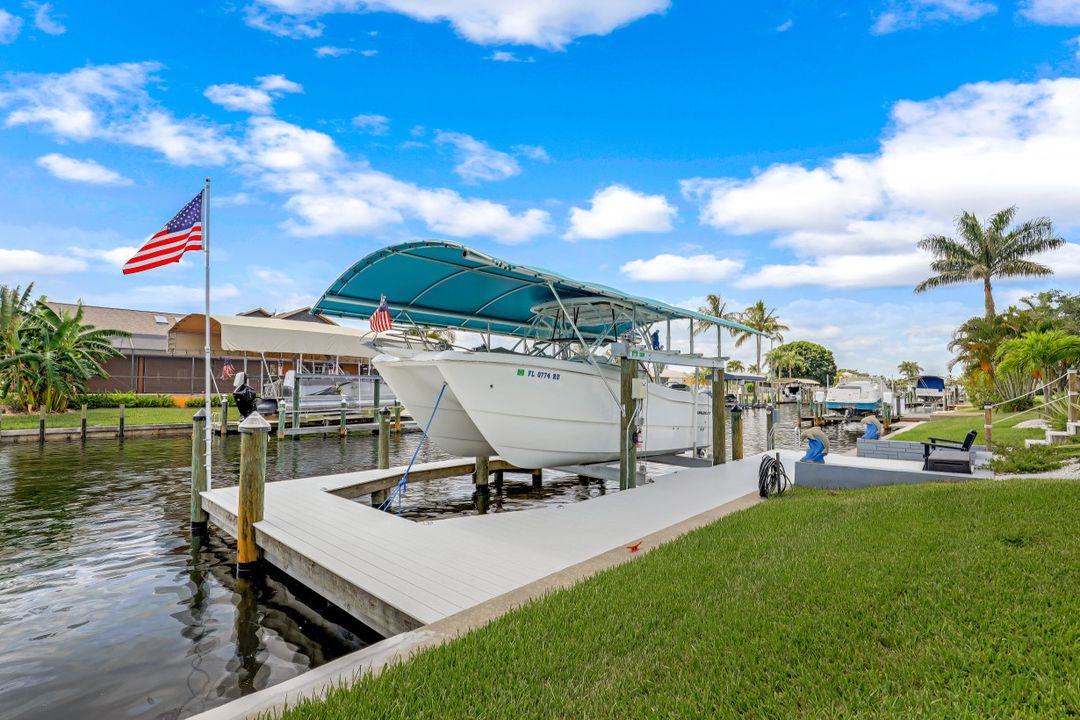5328 SW 10th Ave, Cape Coral, FL 33914