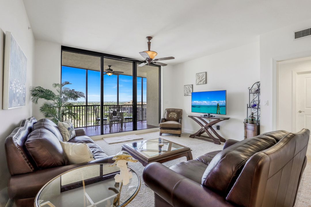 5793 Cape Harbour Dr #916, Cape Coral, FL 33914