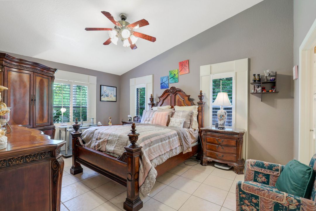 440 37th Ave NE, Naples, FL 34120