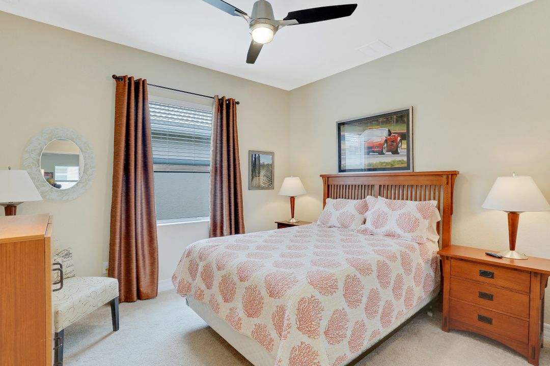 11222 Yellow Poplar Dr, Fort Myers, FL 33913