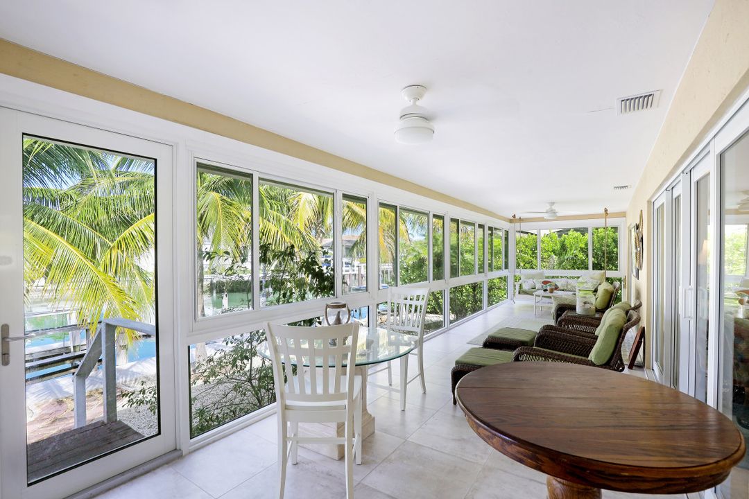 448 Parkhouse Ct, Marco Island, FL 34145