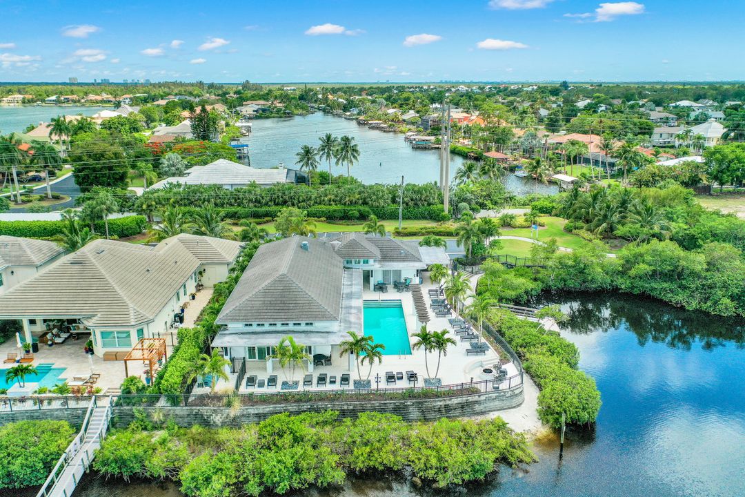 17214 Hidden Estates Cir, Fort Myers, FL 33908