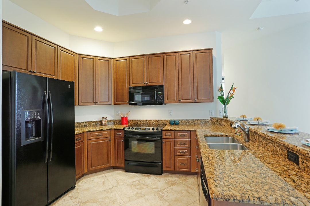 5781 Cape Harbour Dr, Cape Coral, FL 33914