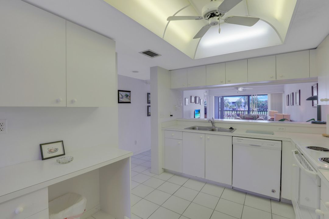 20121 Ian Ct #201, Estero, FL 33928