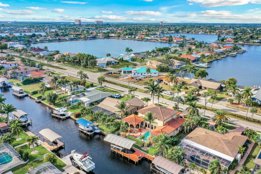 4907 Pelican Blvd, Cape Coral, FL 33914