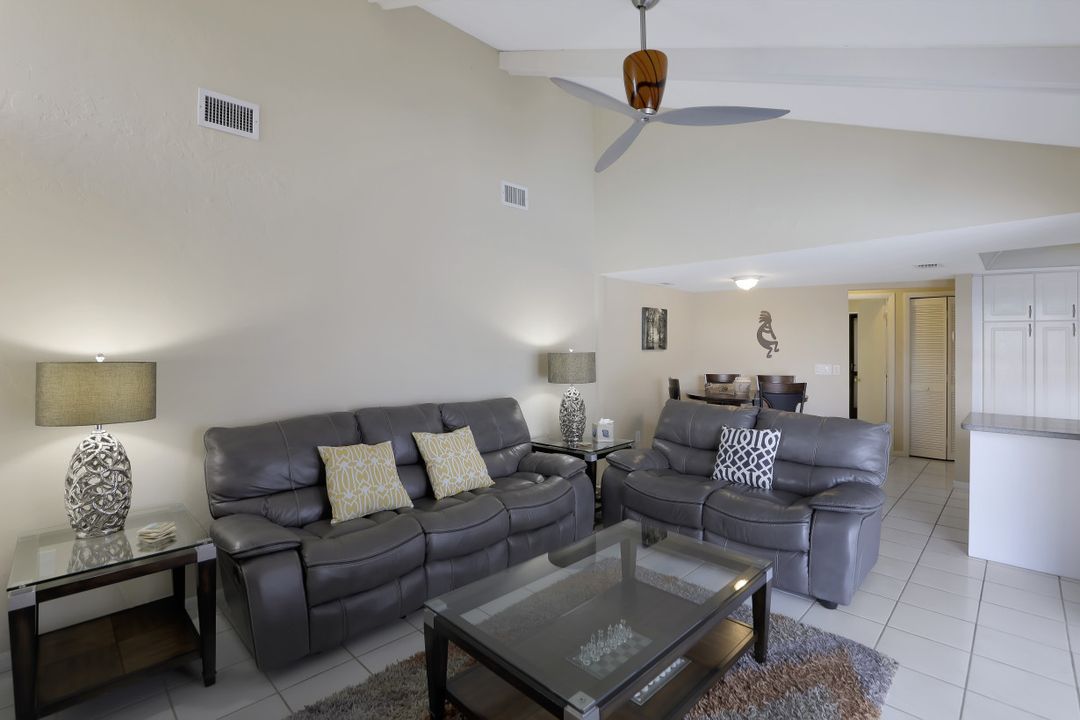 3627 SE 17th Ave, Cape Coral, FL 33904