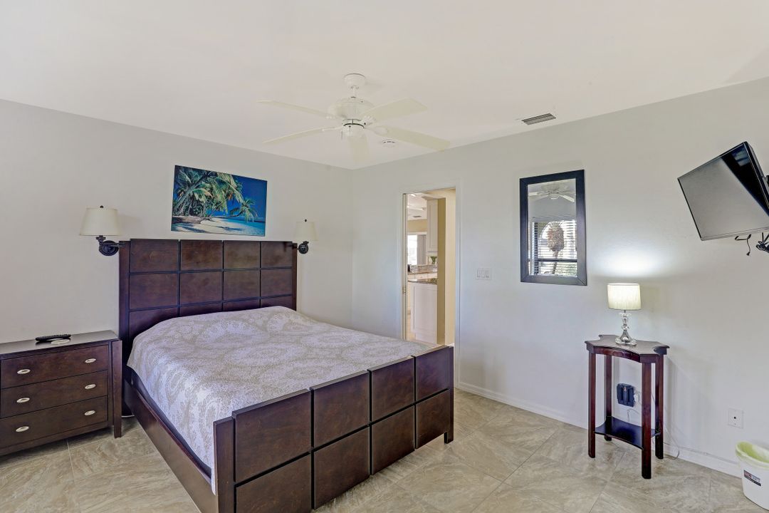 5002 SW 11th Pl, Cape Coral, FL 33914