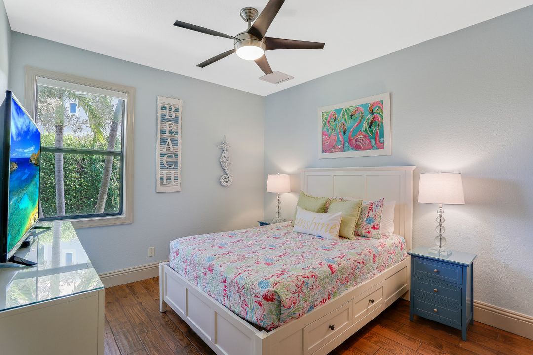 3920 Surfside Blvd, Cape Coral, FL 33914