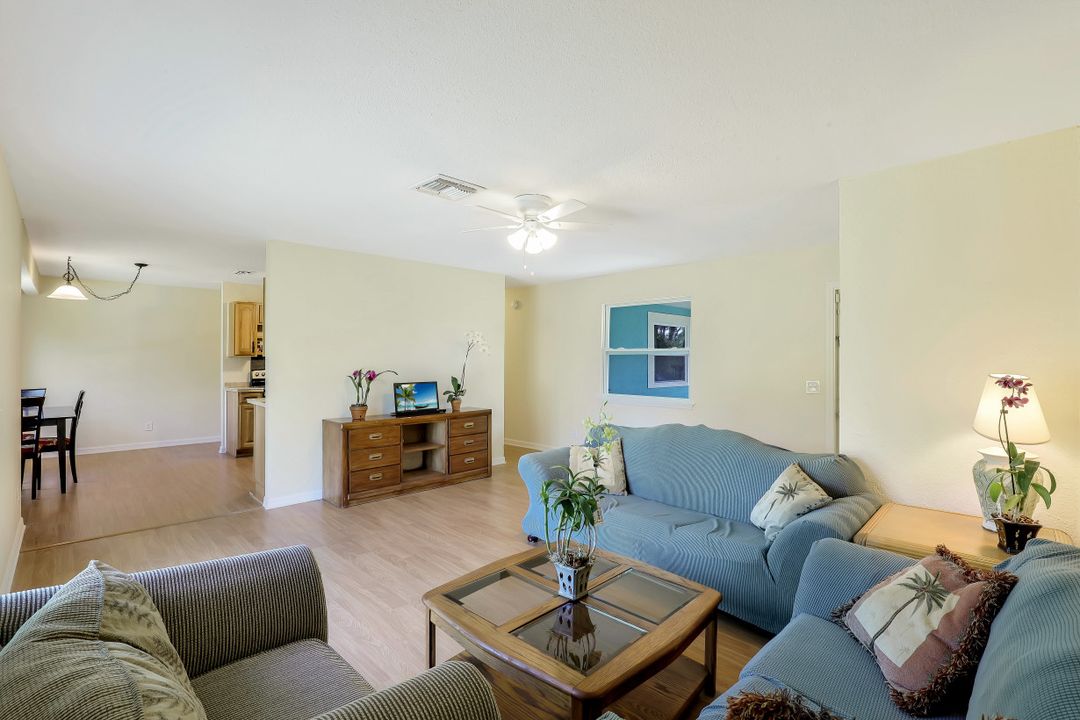 907 Maddock St E, Lehigh Acres, FL 33974