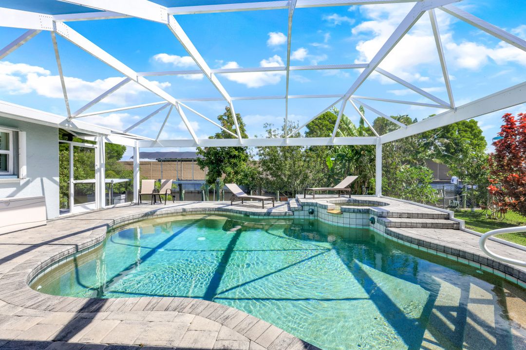 1847 Everest Pkwy, Cape Coral, FL 33904