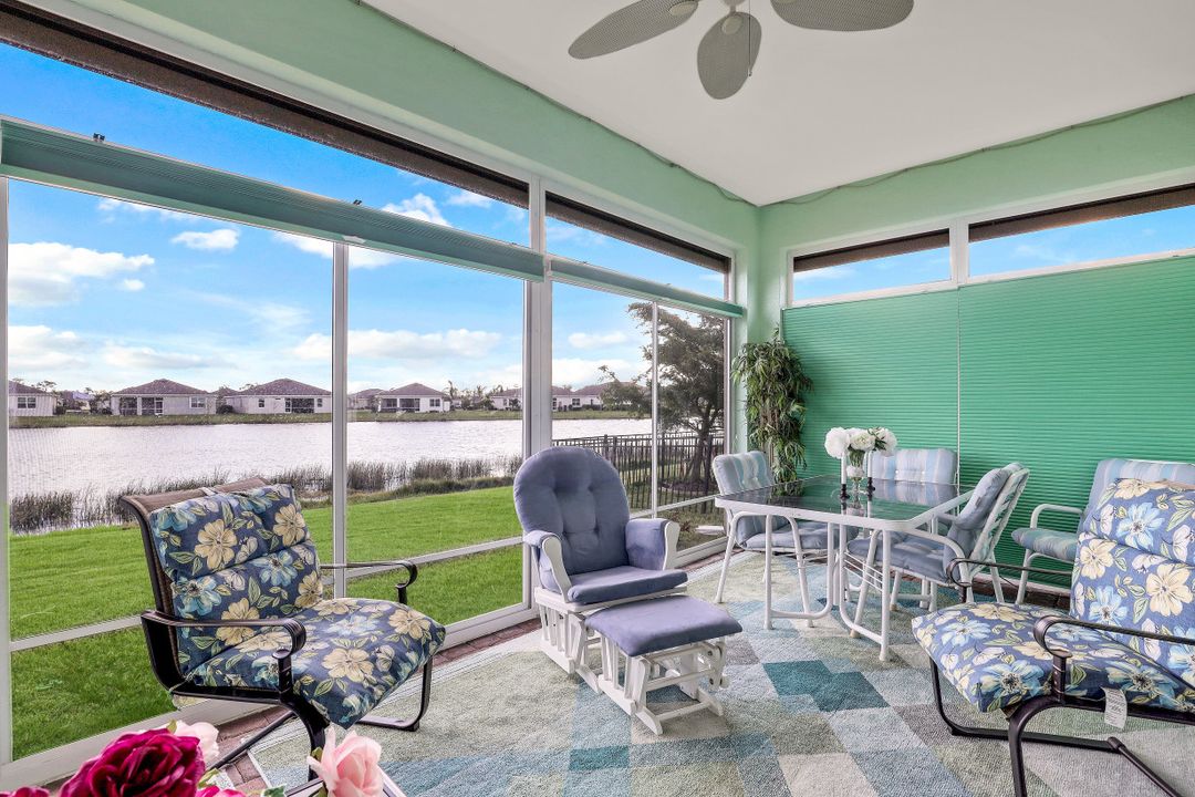 3188 Amadora Cir, Cape Coral, FL 33909
