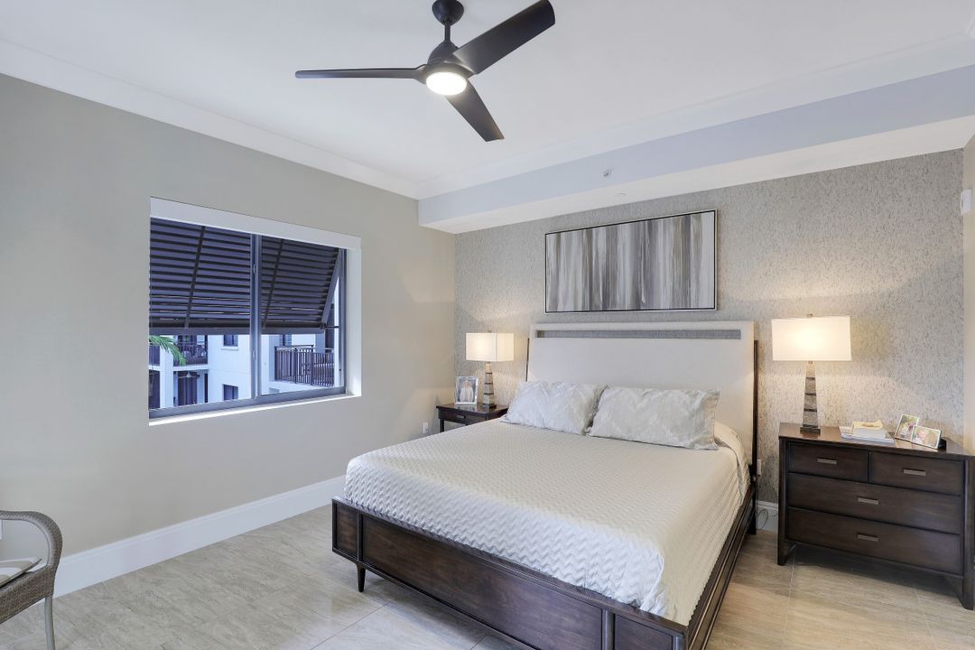 1035 3rd Ave S #318, Naples, FL 34102