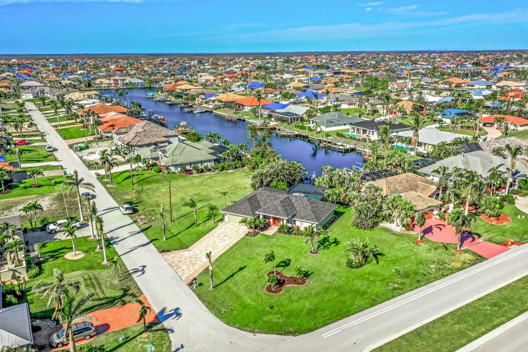 4832 Agualinda Blvd, Cape Coral, FL 33914