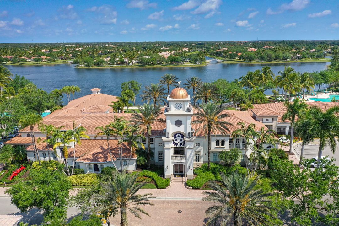 5104 Inagua Way, Naples, FL 34119