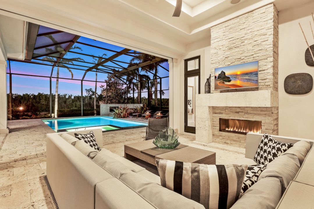 26171 Woodlyn Dr, Bonita Springs, FL 34134