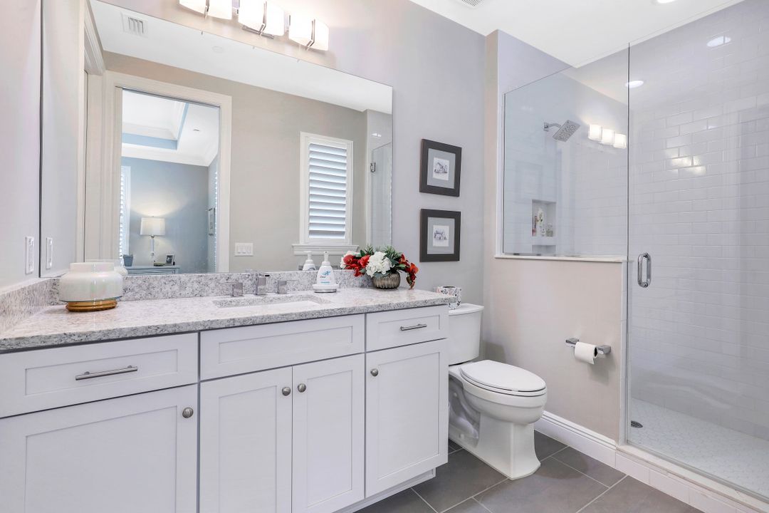 16449 Carrara Way #15-201, Naples, FL 34110