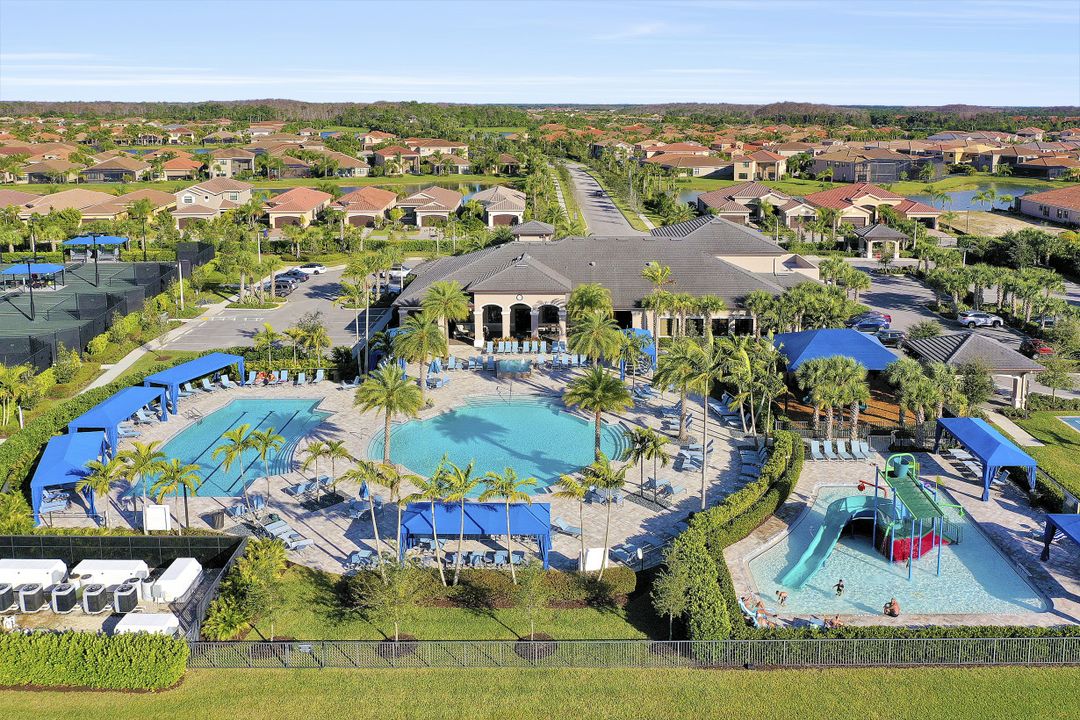 11520 Stonecreek Cir, Fort Myers, FL 33913