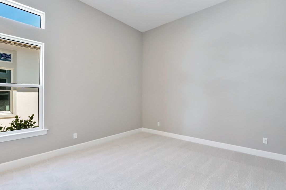 11430 Canal Grande Dr, Fort Myers, FL 33913