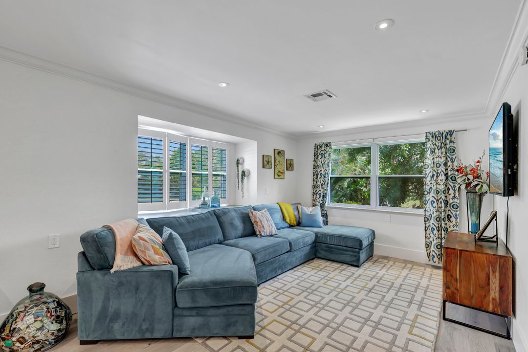 27300 Patrick St, Bonita Springs, FL 34135