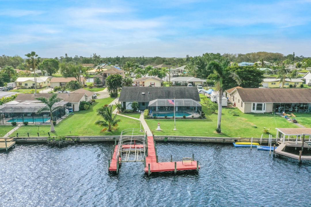 13380 Marquette Blvd, Fort Myers, FL 33905