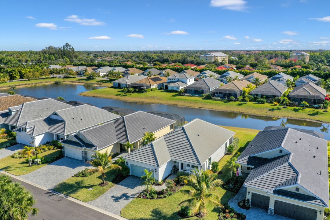 19874 Coconut Harbor Cir, Fort Myers, FL 33908