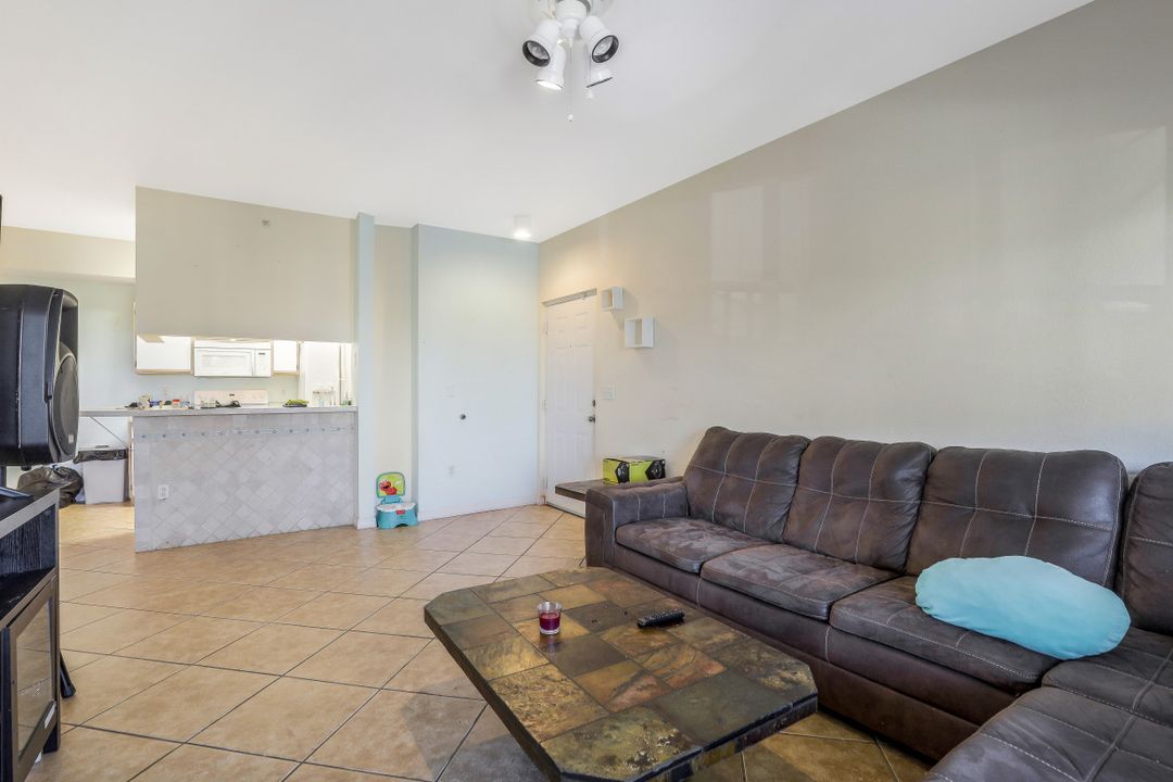 6330 Aragon Way #304, Fort Myers, FL 33966