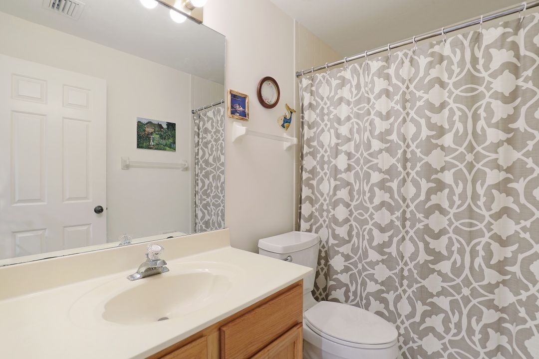 5895 Chanteclair Dr #122, Naples, FL 34108