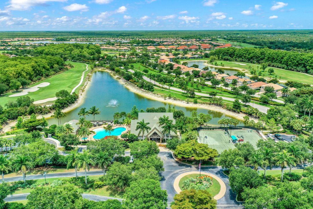 11429 Golden Eagle Ct, Naples, FL 34120