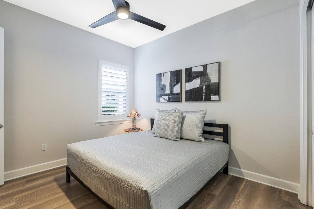 9795 Nickel Ridge Cir, Naples, FL 34120