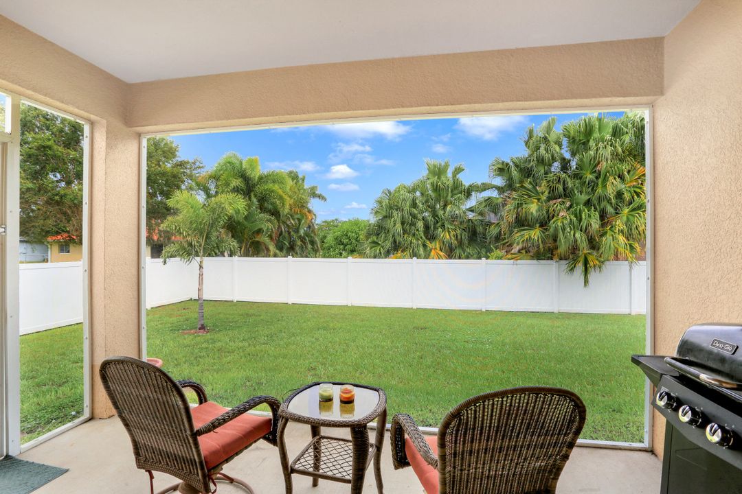 3405 NW 9th St, Cape Coral, FL 33993