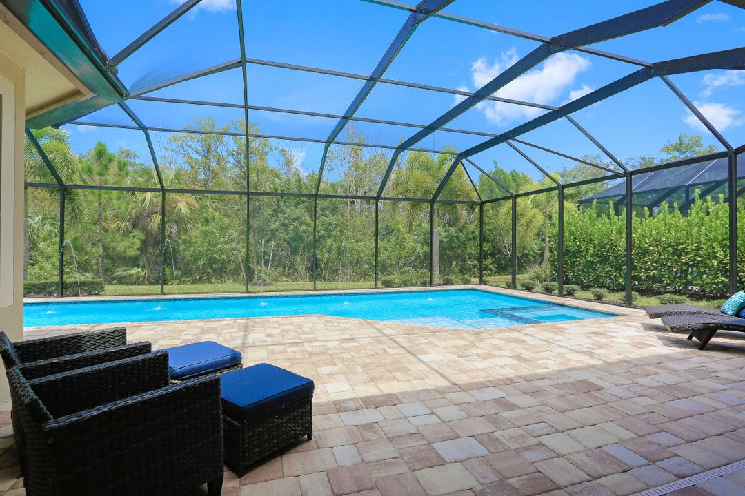 12774 Dundee Ln, Naples, FL 34120