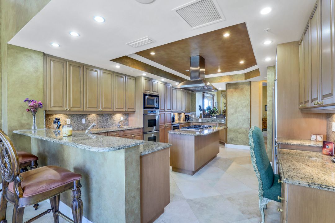 970 Cape Marco Dr #2403, Marco Island, FL 34145