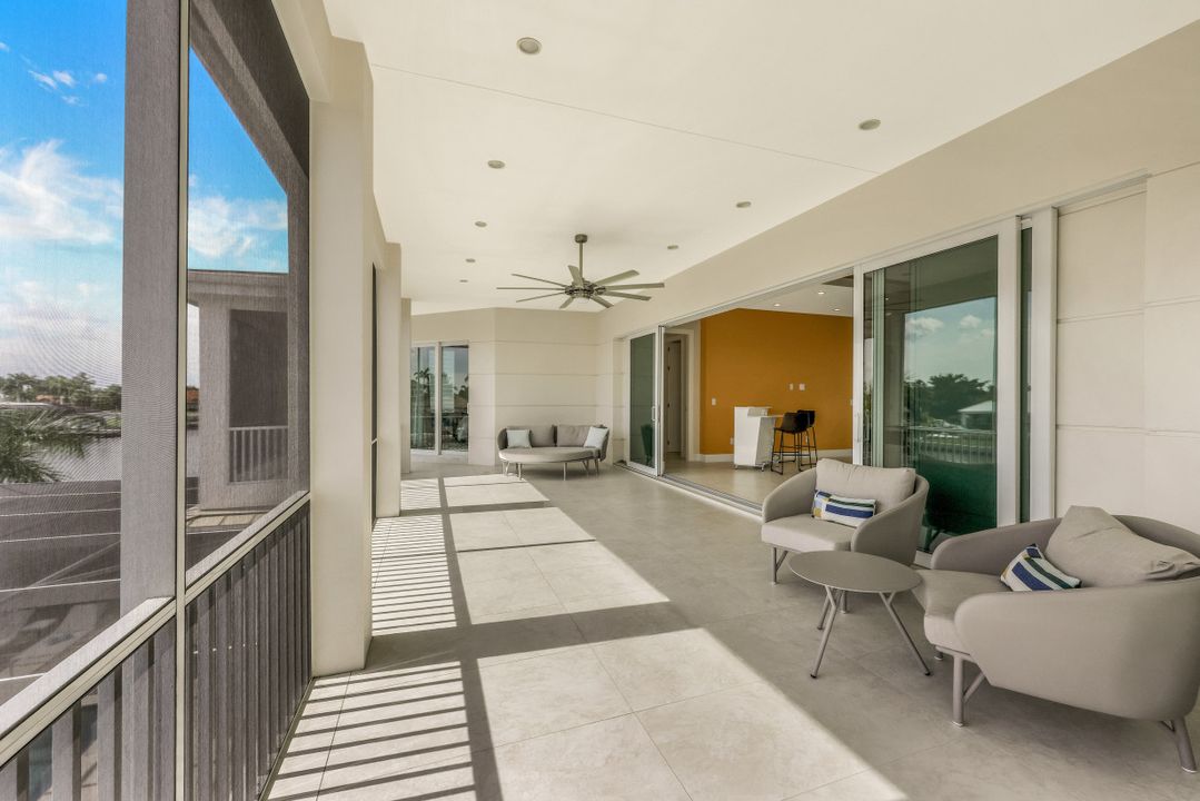 5084 Sorrento Ct, Cape Coral, FL 33904