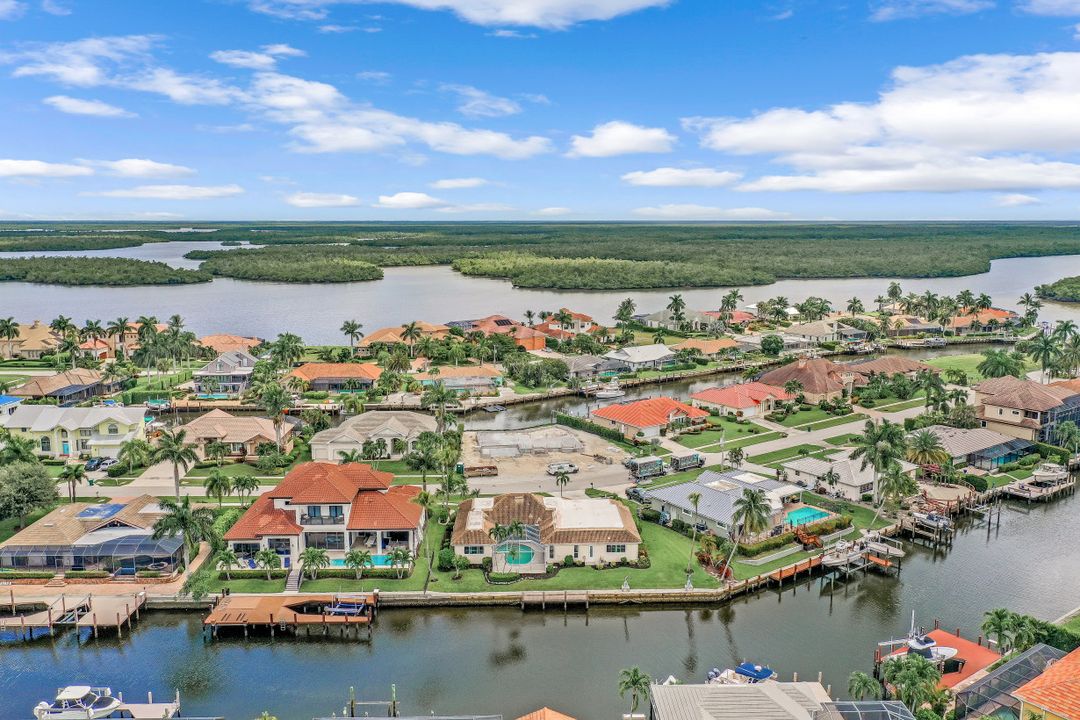 166 Hollyhock Ct, Marco Island, FL 34145