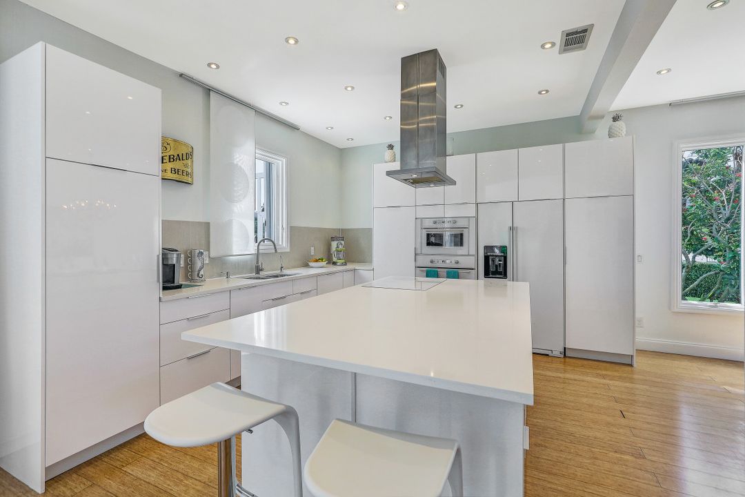 851 Scott Dr, Marco Island, FL 34145