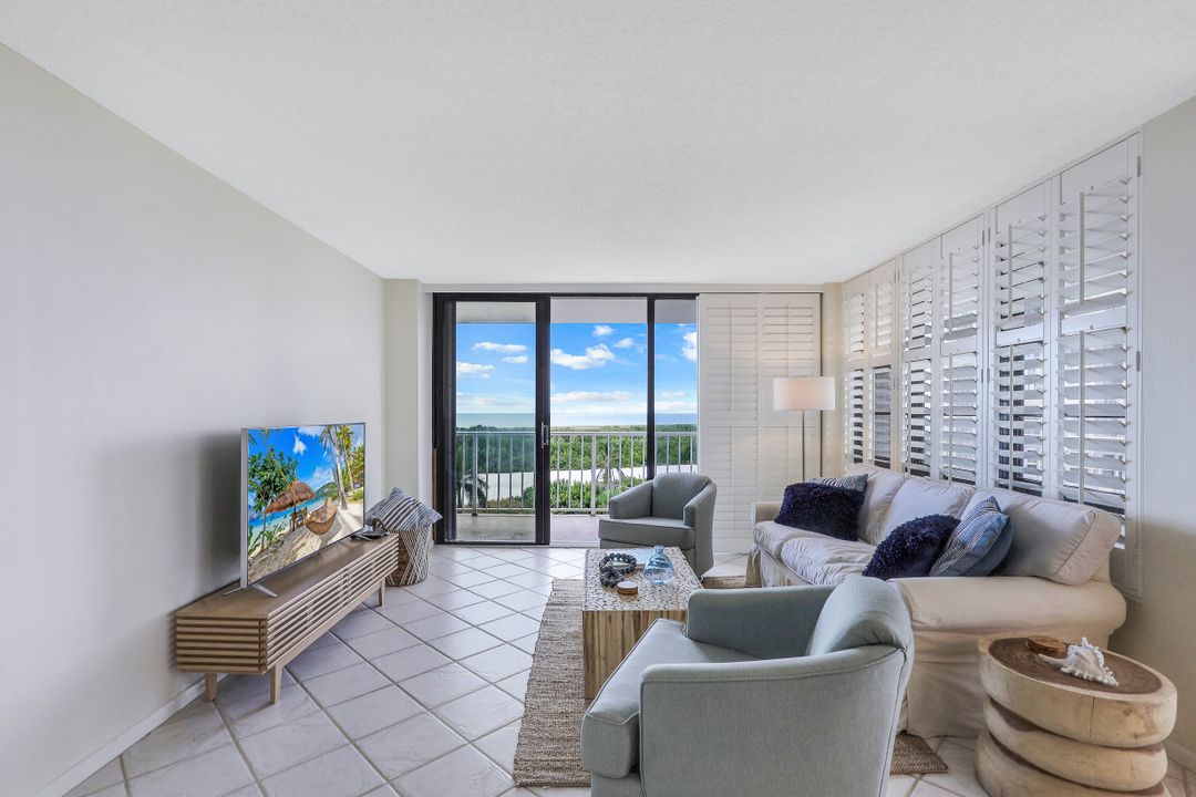 320 Seaview Ct #603, Marco Island, FL 34145