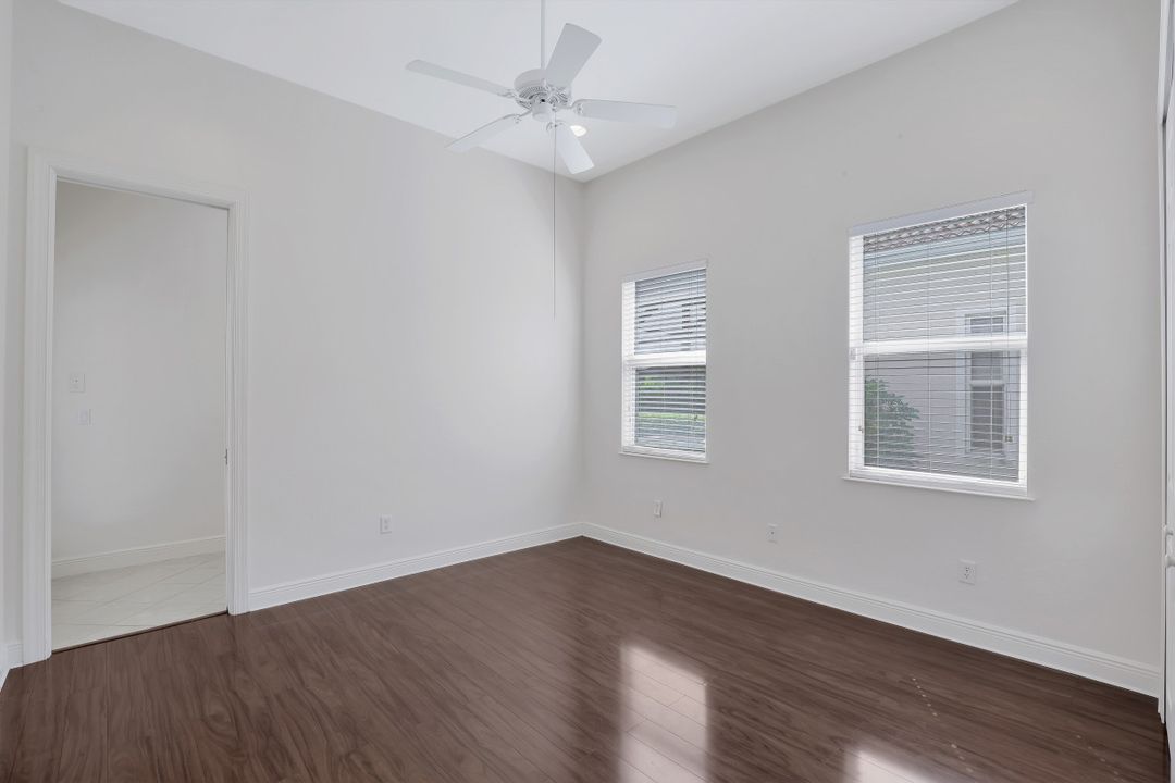 10196 Avonleigh Dr, Bonita Springs, FL 34135