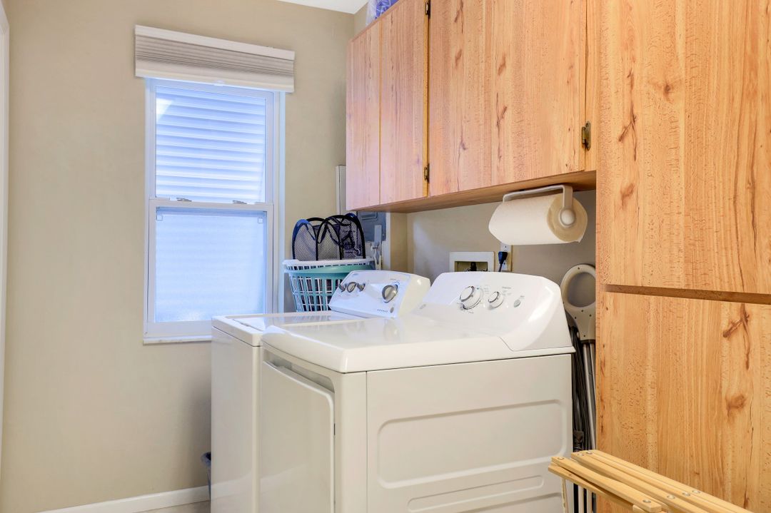 74 9th St, Bonita Springs, FL 34135