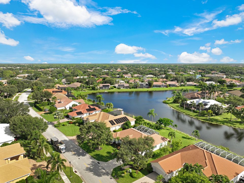 11102 Phoenix Way, Naples, FL 34119