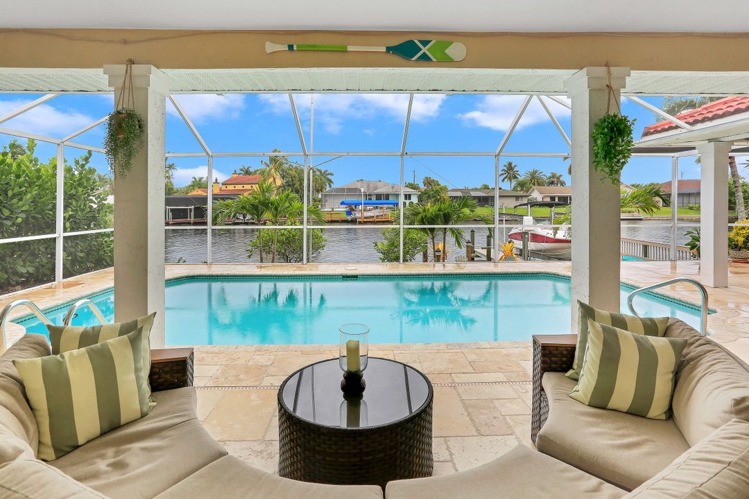 5518 SW 11th Ave, Cape Coral, FL 33914