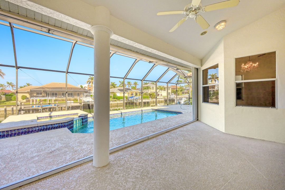 718 Nautilus Ct, Marco Island, FL 34145