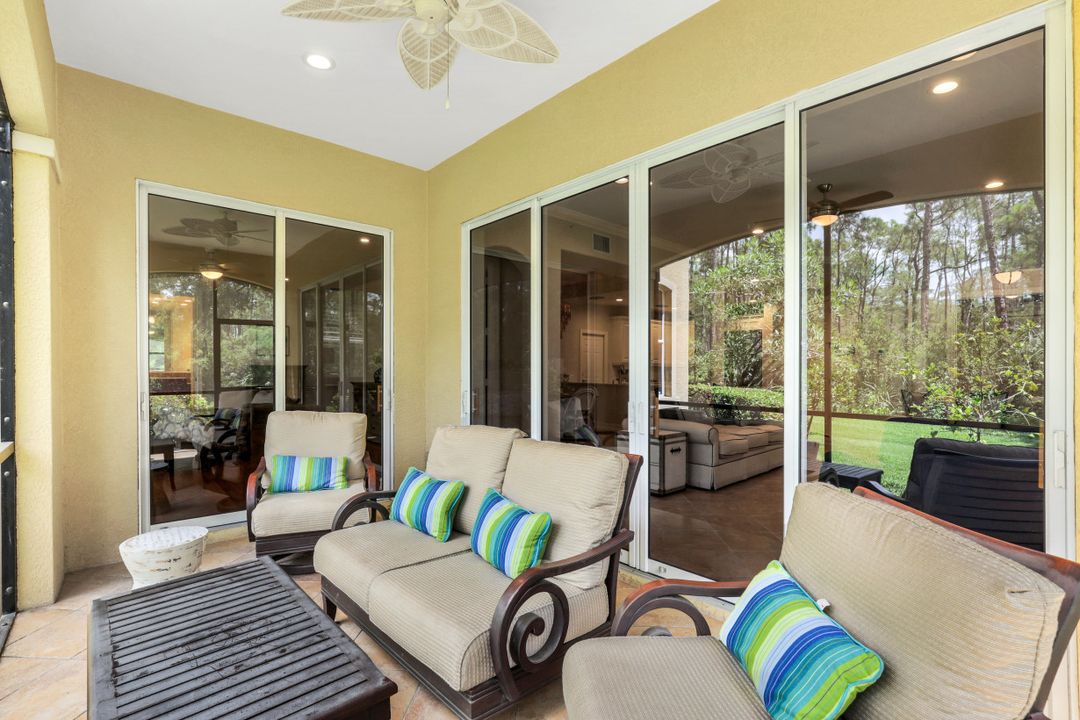 2882 Castillo Ct  #101, Naples, FL 34109