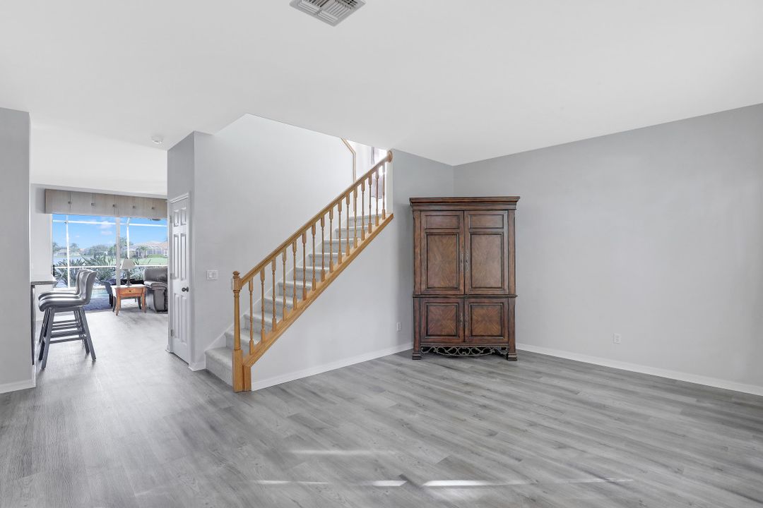 9051 Pittsburgh Blvd, Fort Myers, FL 33967