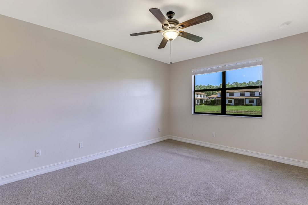 7754 Bristol Cir, Naples, FL 34120