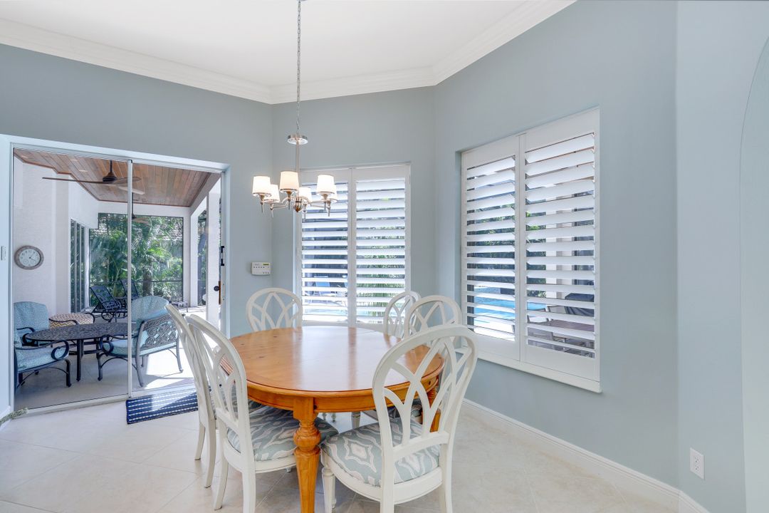 2229 Goshawk Ct, Naples, FL 34105